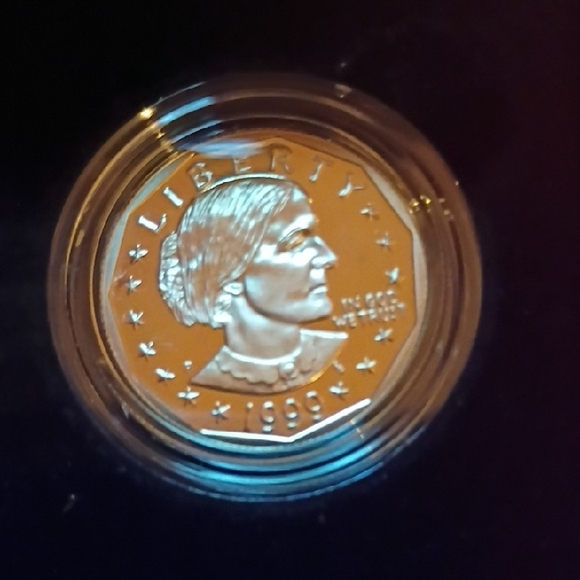 1999 Susan B. Anthony Proof Dollar w/C.O.A Other - 1999 Susan B. Anthony Proof Dollar w/Certificate Of Authenticity from U.S Mint
